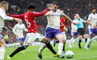 MU Tekuk Aston Villa 3-1, Setan Merah Amankan Posisi 3 Besar