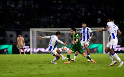 Hasil BRI Super League: Persebaya Vs Persib Tuntas 2-2
