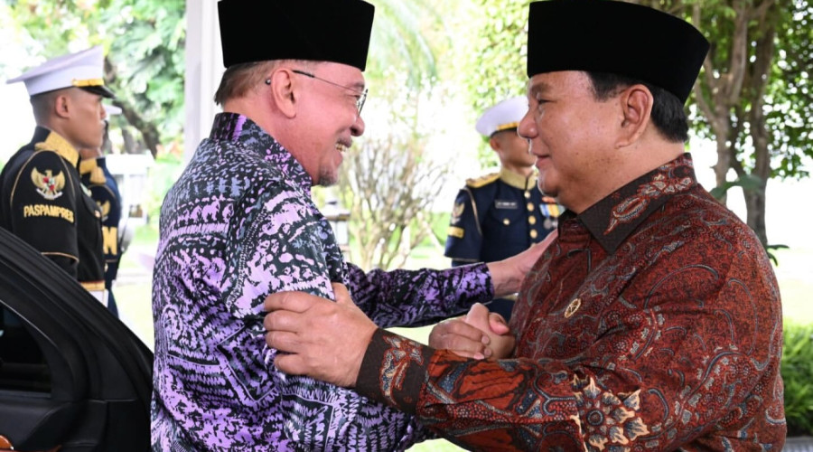 Collab! Prabowo &amp; Perdana Menteri Malaysia Deep Talk Soal Masa Depan ASEAN