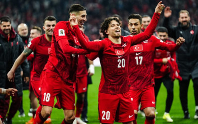 Gol Kadioglu Bawa Turki Tekuk Rumania, Asa ke Piala Dunia 2026 Terjaga