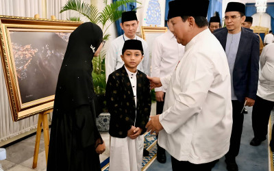 Bikin Prabowo Terkesan di Peringatan Nuzulul Qur’an! Ini Profil Qori Cilik Zian Fahrezi
