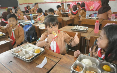 Indonesia Peringkat Kedua Dunia Program Makan Sekolah, Jangkau 61,2 Juta Penerima Manfaat