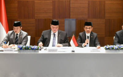 Bahlil Ajak Masyarakat Lebih Wise Gunakan BBM: 50 Liter per Hari Tank-nya Sudah Penuh