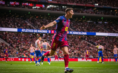 Lewandowski Pahlawan! Barca Tumbangkan Atletico di Menit Akhir