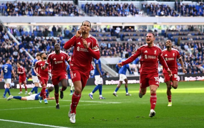 Van Dijk Jadi Pahlawan! Liverpool Menang Dramatis 2-1 atas Everton