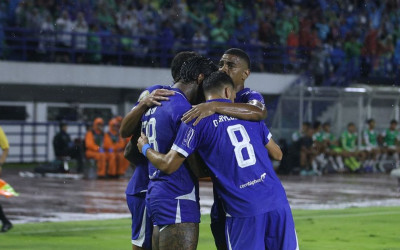 Tekuk Bali United Persib Kian Kokoh di Puncak BRI Super League