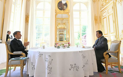 Spill Pertemuan 4Mata Presiden Prabowo-Macron di Paris: Upgrade Kemitraan Alutista dan Energi!
