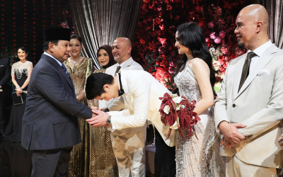 Presiden Prabowo Hadiri Pernikahan El Rumi dan Syifa