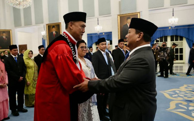 Profil Liliek Prisbawono, Hakim MK Baru Dilantik Presiden Prabowo Gantikan Anwar Usman