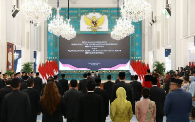 Presiden Prabowo Lantik Hakim MK dan Dubes LBBP