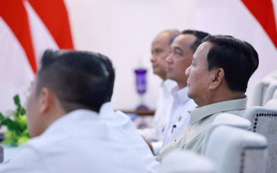 Presiden Prabowo Minta Pembangunan 'Giant Sea Wall' Libatkan Dosen hingga Guru Besar