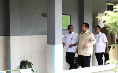 Tinjau SMAN 1 Cilacap, Presiden Prabowo Komitmen Perluas Revitalisasi Sekolah