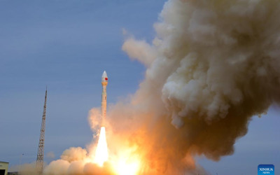 Roket Lijian-1 Y13 China Sukses Orbitkan Lima Satelit dalam Satu Misi