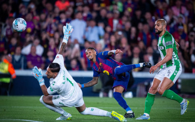 Raphinha Brace! Barcelona Menang 3-1 Kontra Real Betis
