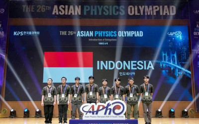 Keren! Olimpiade Fisika Asia 2026 Indonesia Ungguli Jepang dan Singapura: Raih 2 Emas dan Masuk 5 Besar