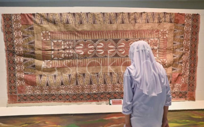 Pameran Kain Kulit Kayu di Palu