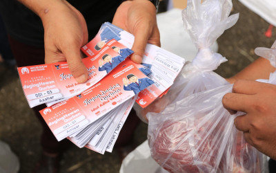 Pembagian Daging Kurban Bantuan Presiden Prabowo
