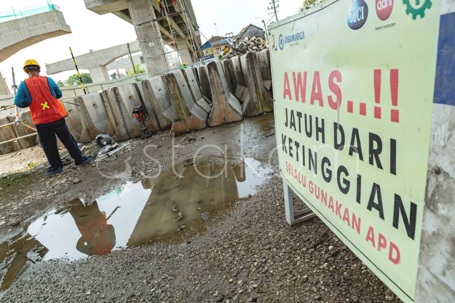 [astakom/str-Panji Arkananta]