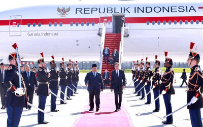 Presiden Prabowo Tiba di Paris