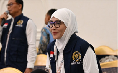 Vibes Haji Jadi Cair: Jemaah Minta Maaf ke Rieke 'Oneng' Gegara Pernah Ngatain 'Oon'