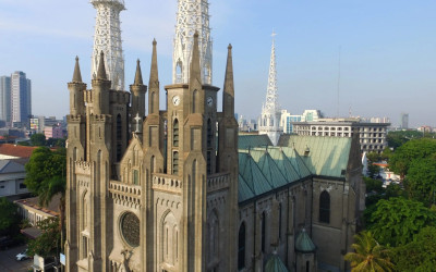 Kenaikan Yesus Kristus: Gereja Katedral Jakarta Gelar Empat Sesi Misa