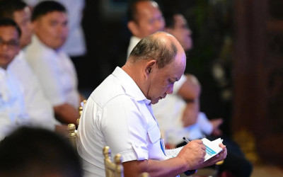 Alasan Presiden Prabowo Ganti 3 Pimpinan BGN: Hasil Evaluasi dari Kementerian dan Masukan Masyarakat