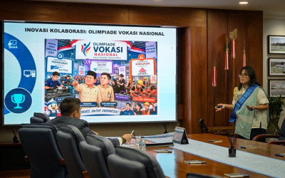 Seskab Teddy Inisiasi Kompetensi ‘Setkab Gengs’, Support Asta Cita Presiden Prabowo