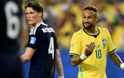 Hajar Skotlandia 3-0, Brasil Kunci Juara Grup C