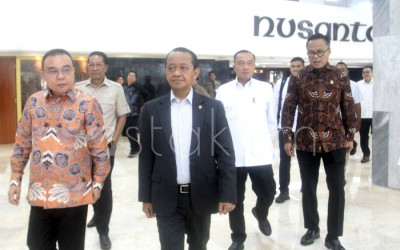 DPR Gelar Rakor dengan ESDM-Danantara, Bahas Tata Kelola Ekspor SDA Satu Pintu