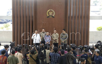 DPR dan Pemerintah Gelar Rapat Evaluasi