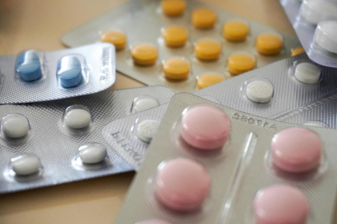 Menkes Soroti Harga Obat Hepatitis di RI Selisih hingga 6x Lipat dari Pasaran Global