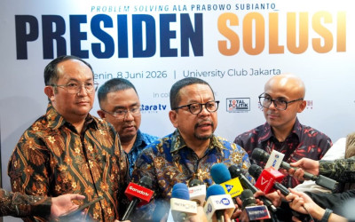 Buku 'Presiden Solusi' Spill 108 Problem yang Sukses Diberesin Presiden Prabowo dalam 18 Bulan