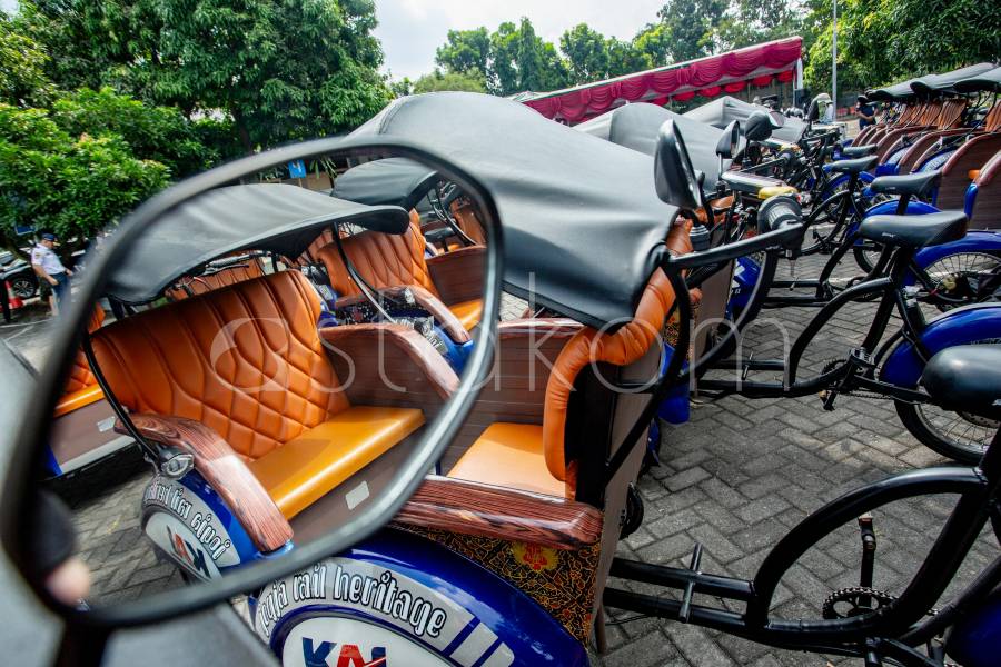 [astakom/str-Panji Arkananta]