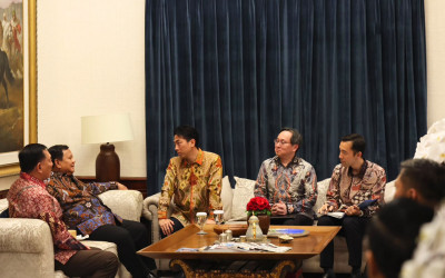 Presiden Prabowo Gelar Pertemuan dengan Menhan Jepang di Rumah Kertanegara, Bahas Pertahanan & Keamanan!