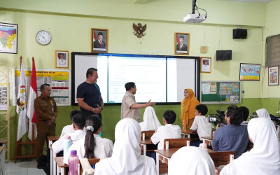Kunjungan Presiden Prabowo ke SMPN 111 Jakarta Sukses Bikin Para Guru Antusias dan Bangga!