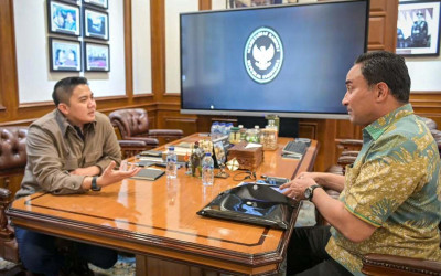Seskab Teddy Gelar Pertemuan dengan Kepala BNN: Penyalahgunaan Rokok Elektrik Disorot