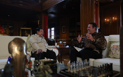 Spill Sosok Tony Robbins Sahabat Presiden Prabowo eks Orang Miskin Jalankan 'Program MBG' di Amerika