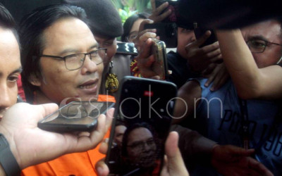 KPK Tahan Mantan Sekjen MPR Ma'ruf Cahyono