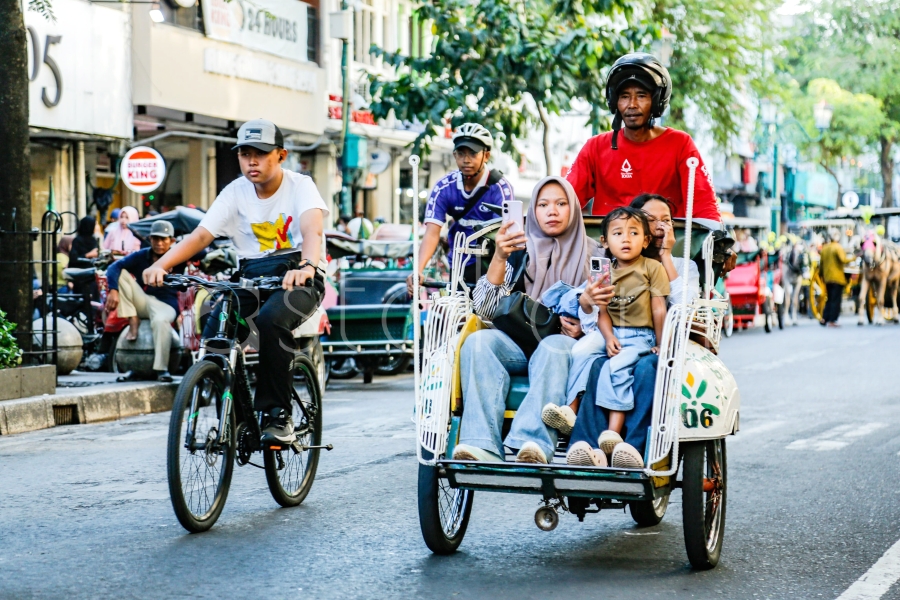 [astakom/str-Panji Arkananta]
