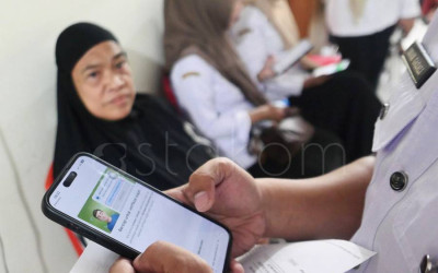 Penerima Bansos Makassar Ikuti Verifikasi Digital Perlinsos
