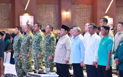 Presiden Prabowo Bangga TNI Kini Gunakan Jip Buatan Asli Anak Bangsa
