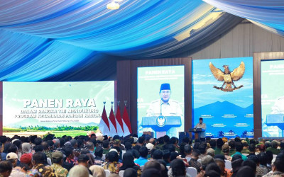 Presiden Prabowo Siap Ambil Langkah Pangkas Anggaran TNI-Polri untuk Atasi Kemiskinan