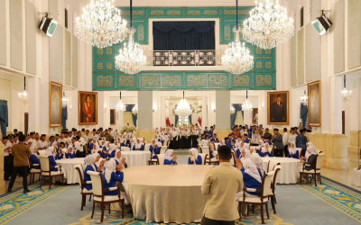 Momen 215 Santri Antusias Ikuti Program Istana untuk Anak Sekolah