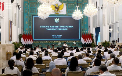Buka Sidang Kabinet Paripurna, Presiden Prabowo: Kita Evaluasi Apa yang Sudah Dikerjakan