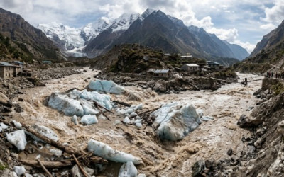 Bongkahan Es Cair Diduga Jadi Pemicu Banjir Bandang di Nepal