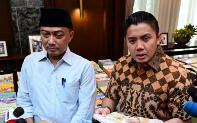 Pemerintah Siapkan Pembaruan Buku Ajar Nasional: Perkuat Fondasi SDM Indonesia