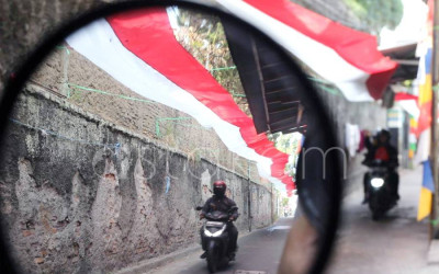 Bendera Merah Putih 150 meter di Sukanegla Cicaheum Bandung