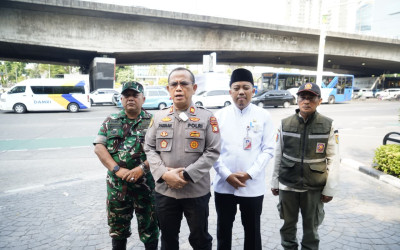 Kapolsek Palmerah Pastikan Situasi Traffic Light Slipi Kondusif, Masyarakat Diimbau Tak Perlu Khawatir