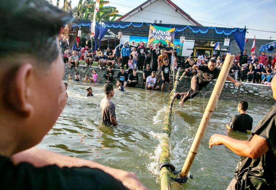 [astakom/str-Panji Arkananta]
