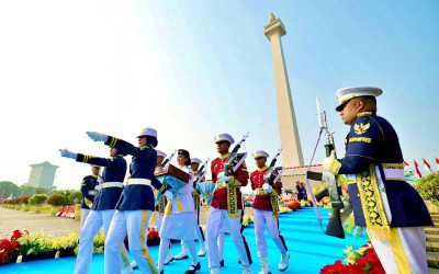 Kirab Bendera Pusaka dan Teks Proklamasi Menuju Istana
